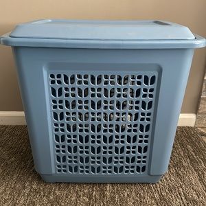 Vintage Rubbermaid 2787 BLUE Laundry Hamper / Basket & Lid TULIP FLOWERS RETRO